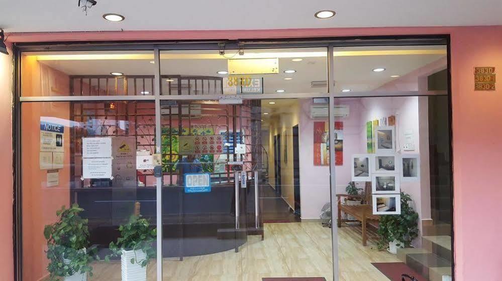 Oyo 172 Spring Hotel Kuala Lumpur Extérieur photo